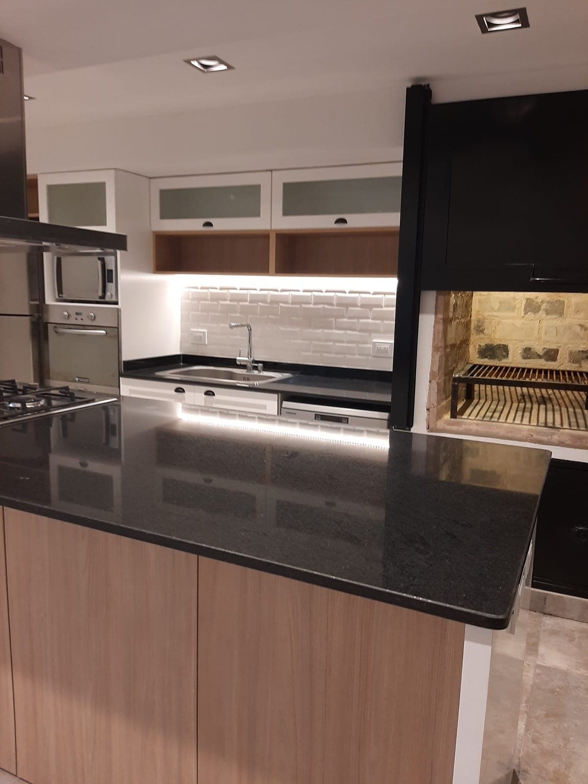 Casa Quinta en Venta sobre Ruta 51 - 11